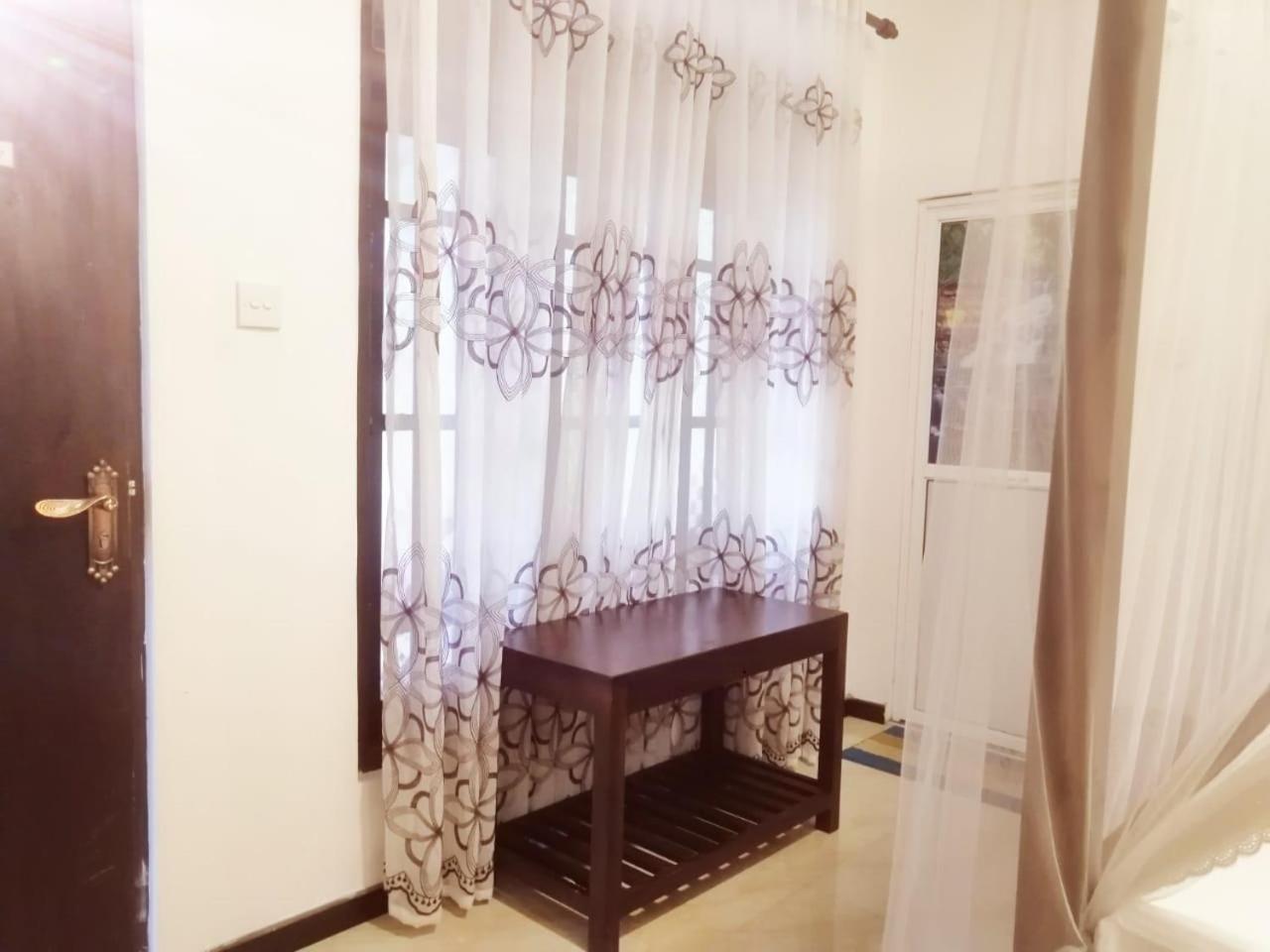 Mountain Heaven Inn 미리사 외부 사진
