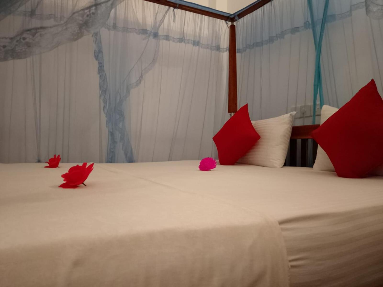 Mountain Heaven Inn 미리사 외부 사진